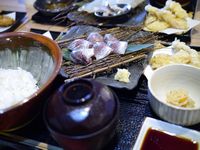 䤫